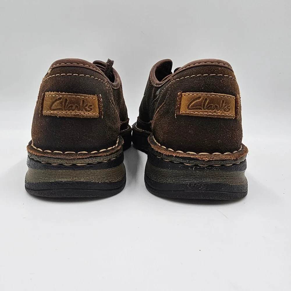 Clarks Mens 9.5M Brown Suede Leather Lace Up Low Top Casual Shoes